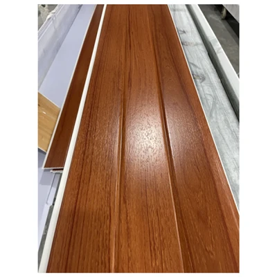 Fábrica de panel de techo de PVC flexible